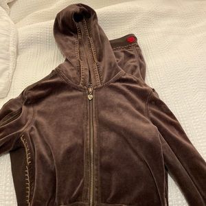 Twisted Heart velour jogging suit with tank